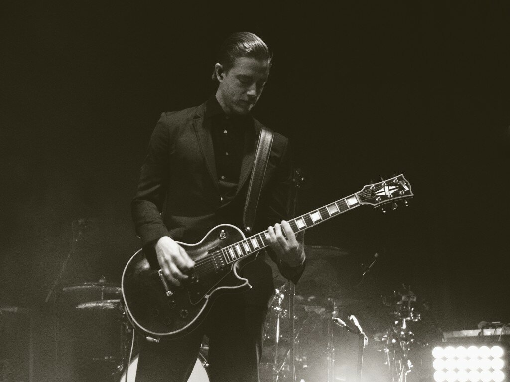 interpol-fyf-2